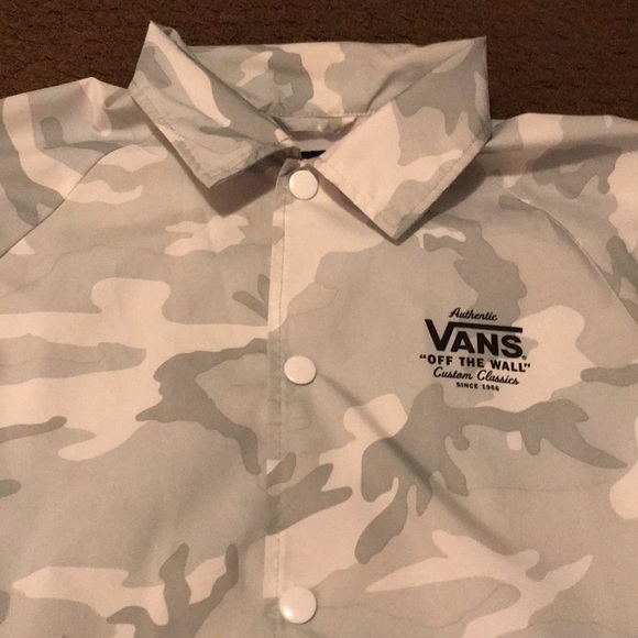 Vans windbreaker for men camouflage mint condition - Picture 3 of 6